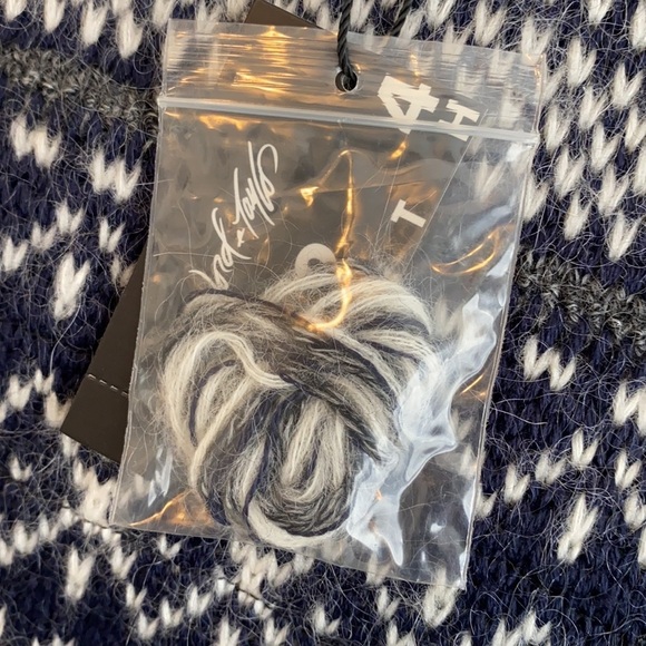 Lord & Taylor 424 Fifth Fringed Open Cardigan Sweater - Picture 8 of 9